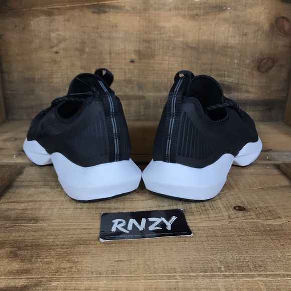 NEW Reebok Sole Fury - Picture 4 of 8